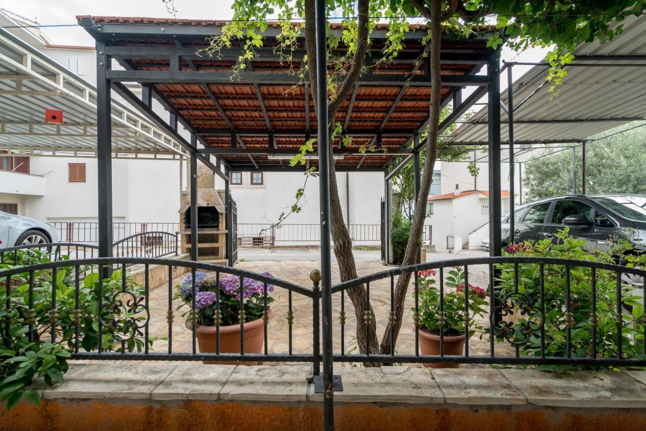 Apartment Anteo Free Parking Split Exterior photo